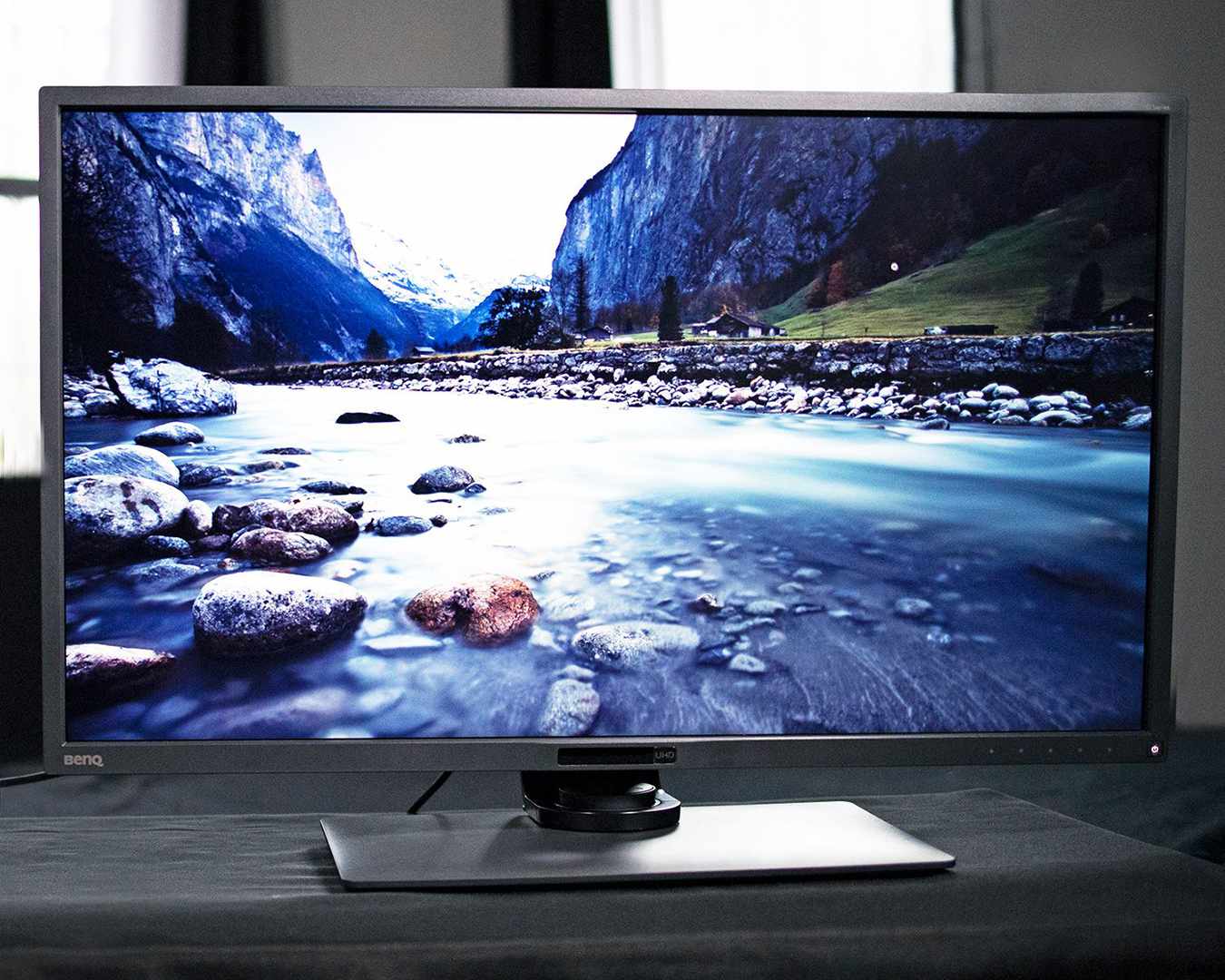 best 4k monitor for mac pro 2017